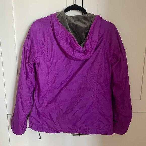 North Face Magenta water Proof Jacket with ultra soft lining - Picture 8 of 12
